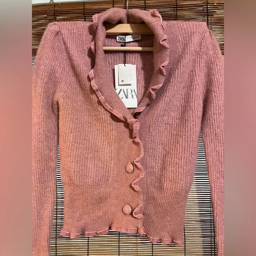 Zara NWT Pink Ruffled Cardigan - Picture 2 of 11